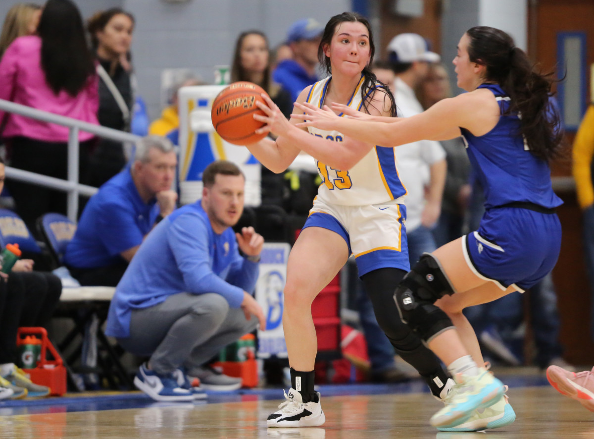 Brock Peaster Texas girls basketball 020423 Brian McLean 21